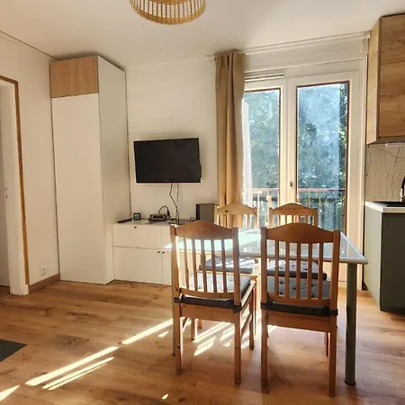 Residence-sylvie-luchon 公寓