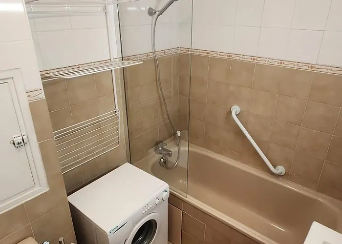 Residence-sylvie-luchon 公寓